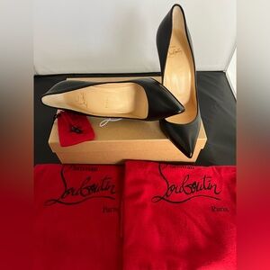 Christian Louboutin Pigalle Follies 100 
Black Leathwe Pumps
Size: 8